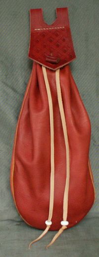 15th/16th century narrow belt bag with piped seams and tooling