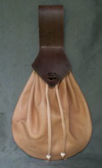 Ladies 17th century teardrop belt purse