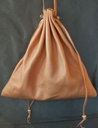 Ladies 14th/15th century large square drawstring purse
