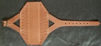 Archery bracer with tooling