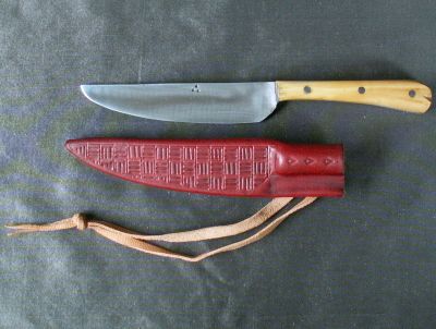 Scale tang knife