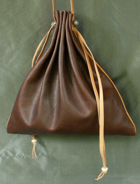 Ladies 14th/15th century square drawstring purse with piped seams