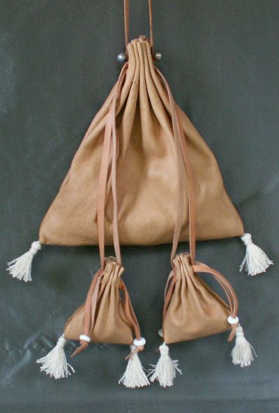 Ladies 13th/15th century square drawstring purse with miniature purses
