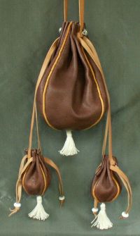 Ladies 15th/16th century round drawstring purse with miniature purses