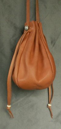 Ladies 14th/17th century round drawstring purse
