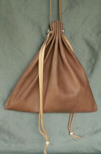 Ladies 14th/15th century large square drawstring purse