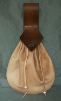 Ladies 17th century teardrop belt purse