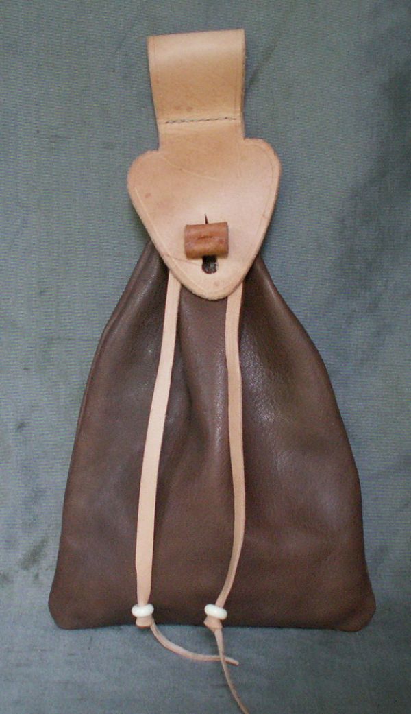 15th/16th century small belt bag