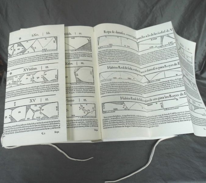 Taylors Pattern Book by Francisco de la Rocha Burguen 1618 #4