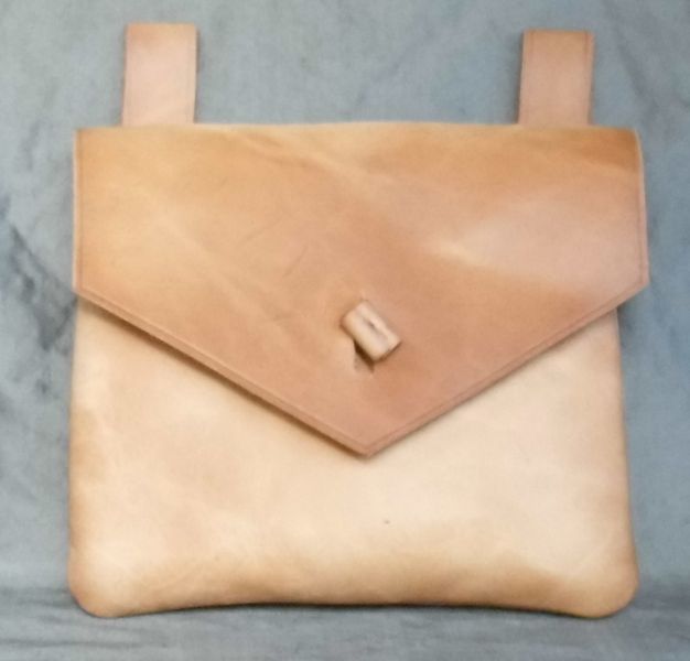 14th - 17th century small belt wallet