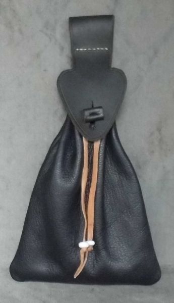 15th/16th century small belt bag
