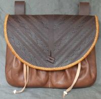 16th - 17th century medium belt wallet with a tooled round front and two pouchlets