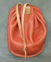 Flat backed money purse