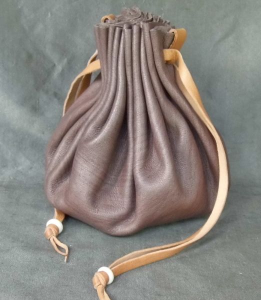 Gaming purse