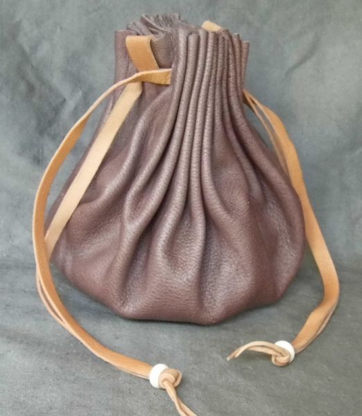 Gaming purse